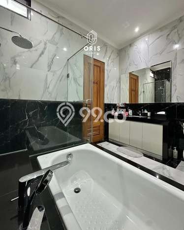 Rumah Luxury Modern Siap Huni di Lebak Bulus Jakarta Selatan Rumah Luxury Modern Siap Huni di Lebak Bulus Jakarta Selatan