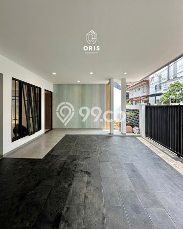Rumah Elit Modern Siap Huni di Ampera Jakarta Selatan Rumah Elit Modern Siap Huni di Ampera Jakarta Selatan