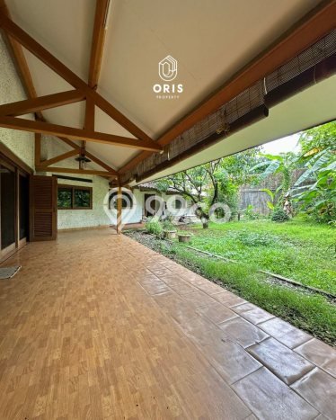 Jual Rumah Luas Elegan Dengan View Cantik di Pondok Indah, Jakarta Selatan Jual Rumah Luas Elegan Dengan View Cantik di Pondok Indah, Jakarta Selatan