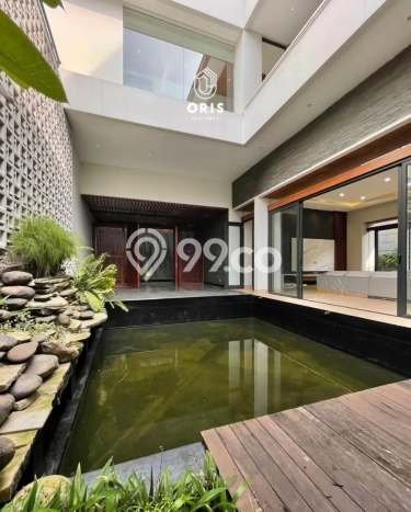 Rumah Luxury Modern Tanpa Renovasi di BSD Tangerang Rumah Luxury Modern Tanpa Renovasi di BSD Tangerang