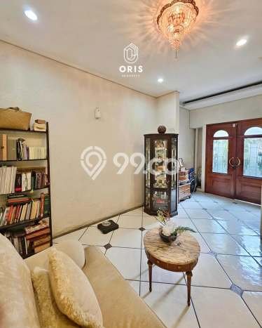 Rumah Luxury Modern Tanpa Renovasi di Pondok Indah Jakarta Selatan Rumah Luxury Modern Tanpa Renovasi di Pondok Indah Jakarta Selatan