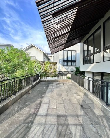 Hunian Mewah LB 703m2 Siap Huni Desain Elegan di Kemang, Jakarta Selatan Hunian Mewah LB 703m2 Siap Huni Desain Elegan di Kemang, Jakarta Selatan