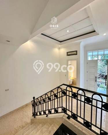 Dijual Rumah Premium dengan Fasilitas Sekitar Lengkap di Kebayoran Baru, Jakarta Selatan Dijual Rumah Premium dengan Fasilitas Sekitar Lengkap di Kebayoran Baru, Jakarta Selatan
