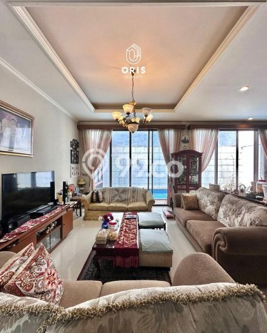 Rumah Elit Modern Tanpa Renovasi di Cipete Jakarta Selatan Rumah Elit Modern Tanpa Renovasi di Cipete Jakarta Selatan