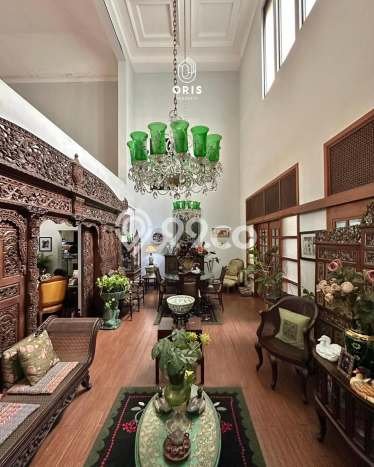 Jual Rumah Luas Elegan Dengan View Eksklusif di Senopati, Jakarta Selatan Jual Rumah Luas Elegan Dengan View Eksklusif di Senopati, Jakarta Selatan