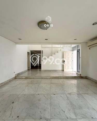 Dijual Rumah Luas Megah Dengan View Cantik di Senopati, Jakarta Selatan Dijual Rumah Luas Megah Dengan View Cantik di Senopati, Jakarta Selatan