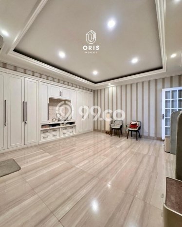 Jual Rumah Luas Megah Dengan View Cantik di Pondok Indah, Jakarta Selatan Jual Rumah Luas Megah Dengan View Cantik di Pondok Indah, Jakarta Selatan