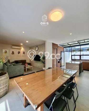 For Sale! Premium House LT 226m2 Desain Modern di Cipete For Sale! Premium House LT 226m2 Desain Modern di Cipete