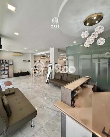 Ruko Bagus LT 135m2 LB 900m2 Dijual di Kebayoran Baru Jakarta Selatan Ruko Bagus LT 135m2 LB 900m2 Dijual di Kebayoran Baru Jakarta Selatan