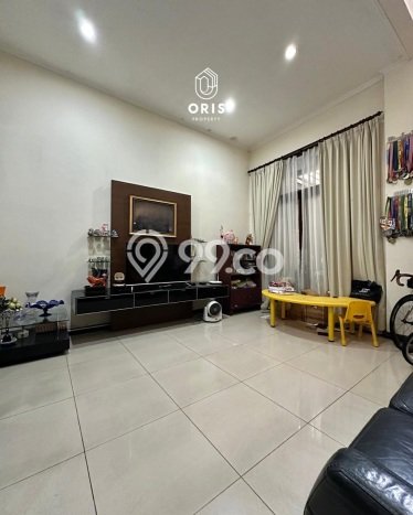 Hunian Mewah LB 180m2 Siap Huni Desain Elegan di Pondok Indah, Jakarta Selatan Hunian Mewah LB 180m2 Siap Huni Desain Elegan di Pondok Indah, Jakarta Selatan