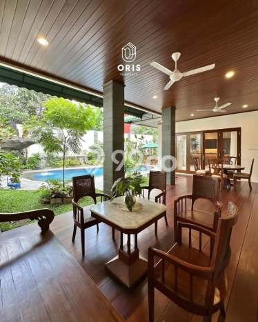 Rumah Luxury Modern Tanpa Renovasi di Pejaten Jakarta Selatan Rumah Luxury Modern Tanpa Renovasi di Pejaten Jakarta Selatan