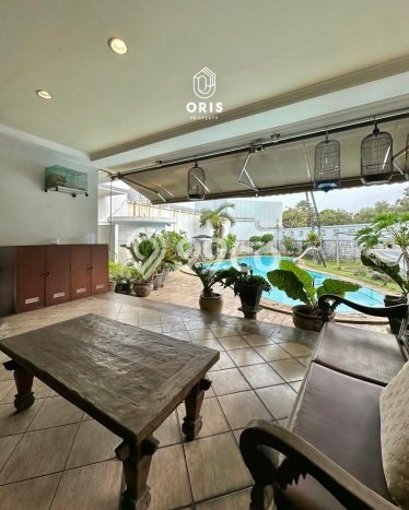 Rumah Luxury Modern Siap Huni di Pondok Indah Jakarta Selatan Rumah Luxury Modern Siap Huni di Pondok Indah Jakarta Selatan