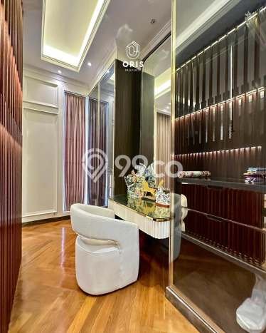 Dijual Rumah Premium dengan Fasilitas Sekitar Komplit di Menteng, Jakarta Pusat Dijual Rumah Premium dengan Fasilitas Sekitar Komplit di Menteng, Jakarta Pusat