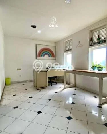 FOR SALE! Komersial di Tebet Jakarta Selatan, LT 276m2, LB 350m2 FOR SALE! Komersial di Tebet Jakarta Selatan, LT 276m2, LB 350m2