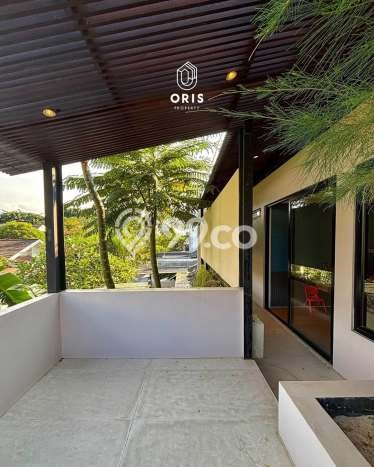 Ready to Use! Luxury House LT 200m2 Desain Modern di Bintaro Ready to Use! Luxury House LT 200m2 Desain Modern di Bintaro