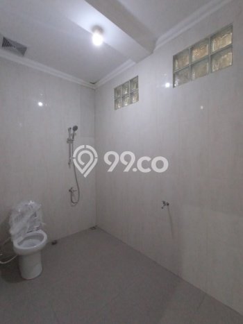 Disewakan! Rumah 4 Kamar Tidur &
2 Kamar Mandi di Cikutra, Bandung Disewakan! Rumah 4 Kamar Tidur &
2 Kamar Mandi di Cikutra, Bandung