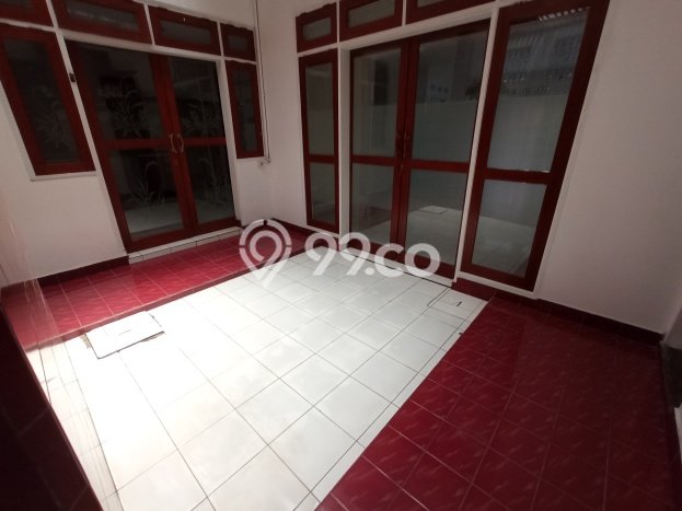 Jual Rumah Mewah Megah Dengan View Eksklusif di Cikutra, Bandung Jual Rumah Mewah Megah Dengan View Eksklusif di Cikutra, Bandung
