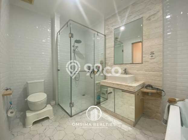 Disewakan Apartemen Terjangkau 3 BR di SCBD Jakarta Selatan Disewakan Apartemen Terjangkau 3 BR di SCBD Jakarta Selatan