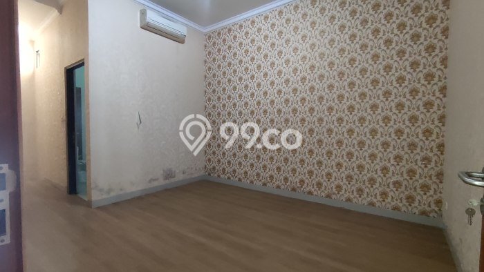 For Sale Rumah 4 Kamar Lokasi Ideal Nyaman dan Strategis di Kelapa Dua For Sale Rumah 4 Kamar Lokasi Ideal Nyaman dan Strategis di Kelapa Dua