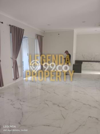 Disewakan! Rumah 5 Kamar Tidur &
4 Kamar Mandi di Grand Wisata, Bekasi Disewakan! Rumah 5 Kamar Tidur &
4 Kamar Mandi di Grand Wisata, Bekasi