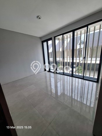 Rumah Minimalis 3 KT di Grand Wisata Bekasi Unfurnished Rumah Minimalis 3 KT di Grand Wisata Bekasi Unfurnished
