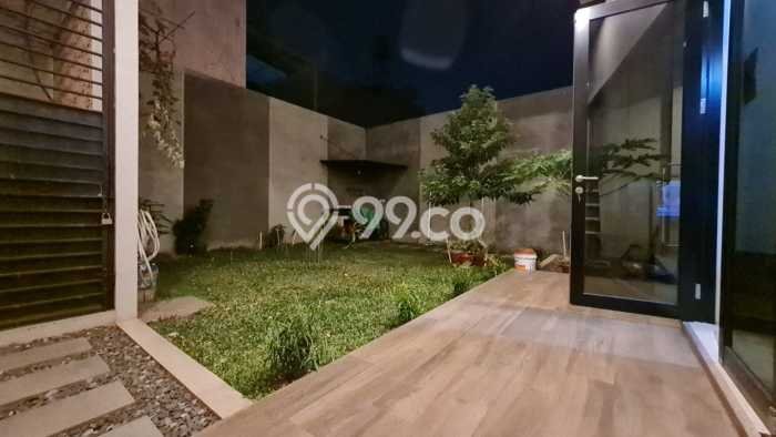 Dijual Rumah Mewah Megah Dengan View Cantik di Grand Wisata, Bekasi Dijual Rumah Mewah Megah Dengan View Cantik di Grand Wisata, Bekasi