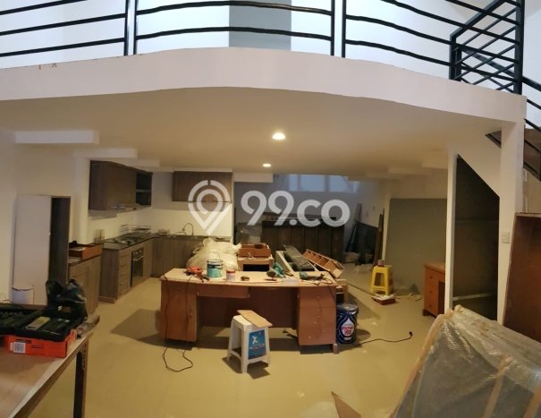 Jual Rumah Luas Elegan Dengan View Eksklusif di Muara Karang, Jakarta Utara Jual Rumah Luas Elegan Dengan View Eksklusif di Muara Karang, Jakarta Utara