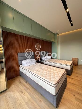 Rumah Elit LB 240m2 Siap Huni Desain Elegan di Golf Island, Jakarta Utara Rumah Elit LB 240m2 Siap Huni Desain Elegan di Golf Island, Jakarta Utara