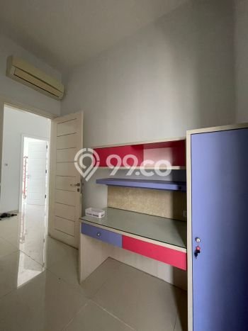 Hunian Elit LB 194m2 Siap Pakai Desain Elegan di Taman Grisenda, Jakarta Utara Hunian Elit LB 194m2 Siap Pakai Desain Elegan di Taman Grisenda, Jakarta Utara