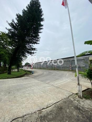 Unit Gudang disewakan di Citeureup Bogor dengan LT 140000m2 / LB 26000m2 Unit Gudang disewakan di Citeureup Bogor dengan LT 140000m2 / LB 26000m2