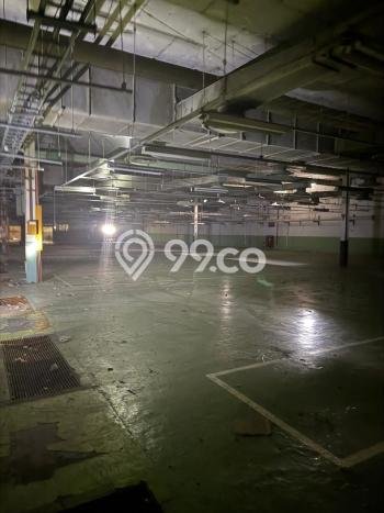 Unit Gudang disewakan di Ciracas Jakarta Timur dengan LT 190000m2 / LB 11700m2 Unit Gudang disewakan di Ciracas Jakarta Timur dengan LT 190000m2 / LB 11700m2
