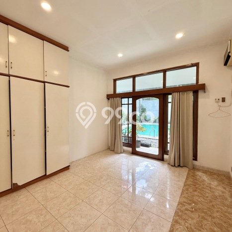 HUNIAN PREMIUM! Rumah kawasan , 4 KT, Area Berkembang, Luas 1000m2m² Bangunan 550m2m² HUNIAN PREMIUM! Rumah kawasan , 4 KT, Area Berkembang, Luas 1000m2m² Bangunan 550m2m²