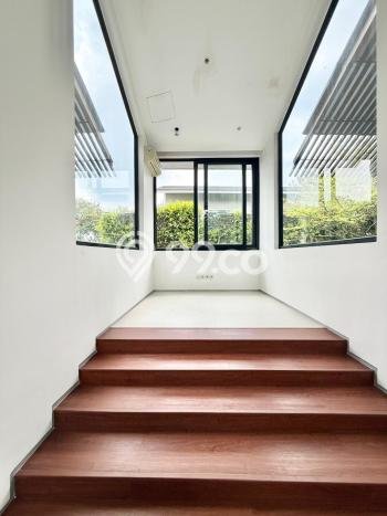 Hunian Modern Untuk Disewakan di Kemang Jakarta Selatan 4 KT & 3 KM Hunian Modern Untuk Disewakan di Kemang Jakarta Selatan 4 KT & 3 KM