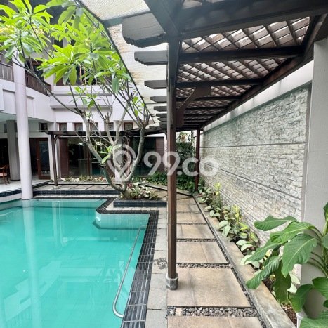 Rumah sewa siap pakai 4 KT di Pondok Indah, Jakarta Selatan Rumah sewa siap pakai 4 KT di Pondok Indah, Jakarta Selatan