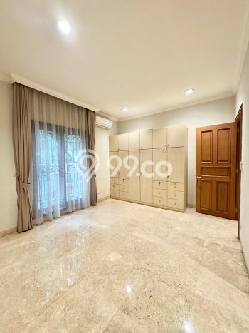 Rumah Bagus Disewakan di Pondok Indah, Jakarta Selatan LT 800m2, LB 700m2 Rumah Bagus Disewakan di Pondok Indah, Jakarta Selatan LT 800m2, LB 700m2