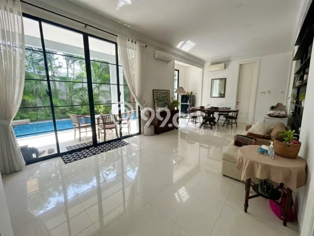 Rumah Kontrakan Jakarta Selatan LT 234m2 LB 279m2 Area Kemang Rumah Kontrakan Jakarta Selatan LT 234m2 LB 279m2 Area Kemang
