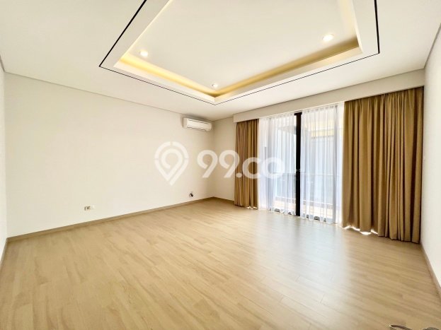 Hunian Minimalis dengan LT 450m2 & LB 550m2 Disewakan di Pondok Indah Hunian Minimalis dengan LT 450m2 & LB 550m2 Disewakan di Pondok Indah