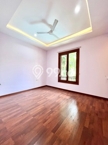 Hunian Bagus Disewakan di Kemang, Jakarta Selatan LT 500m2, LB 430m2 Hunian Bagus Disewakan di Kemang, Jakarta Selatan LT 500m2, LB 430m2