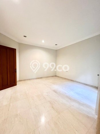 Jarang Ada! Rumah Kontrakan 5 Kamar Nyaman Siap Huni Pondok Indah Jarang Ada! Rumah Kontrakan 5 Kamar Nyaman Siap Huni Pondok Indah