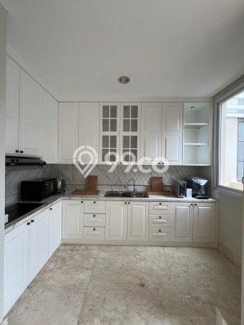 For Sale! Luxury House LT 127m2 Desain Elegan di Kemang For Sale! Luxury House LT 127m2 Desain Elegan di Kemang