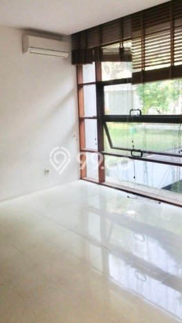 Rumah sewa siap huni 3 KT di Pejaten, Jakarta Selatan Rumah sewa siap huni 3 KT di Pejaten, Jakarta Selatan