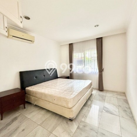 Jarang Ada! Rumah Sewa 4 Kamar Nyaman Siap Huni Pondok Indah Jarang Ada! Rumah Sewa 4 Kamar Nyaman Siap Huni Pondok Indah