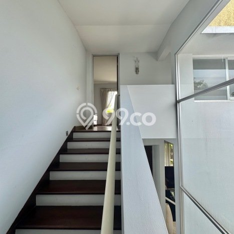 Disewakan Rumah Murah di Cipete Jakarta Selatan dengan 3 Kamar Tidur Disewakan Rumah Murah di Cipete Jakarta Selatan dengan 3 Kamar Tidur