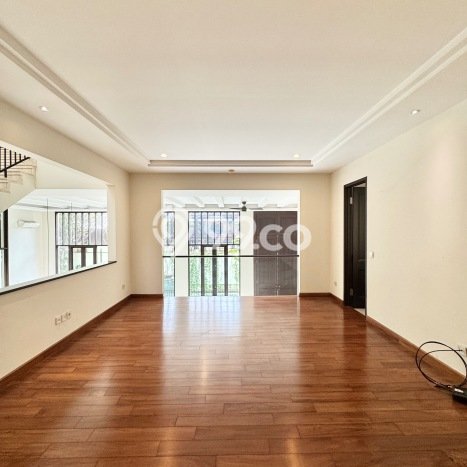 Sewa Rumah Strategis LT 420m2 / LB 600m2 di Pejaten, Jakarta Selatan Sewa Rumah Strategis LT 420m2 / LB 600m2 di Pejaten, Jakarta Selatan