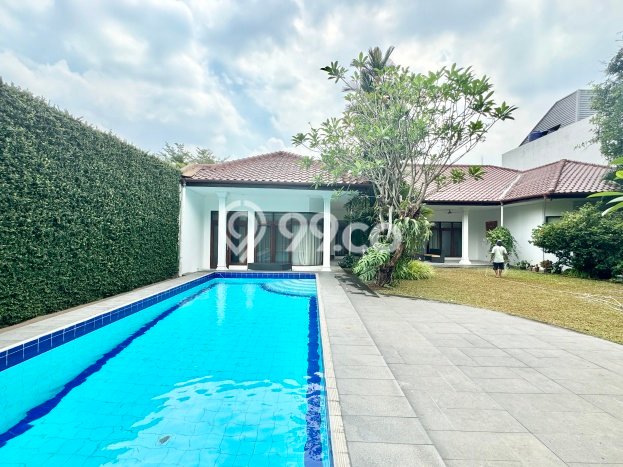 Rumah Bagus Disewakan di Pejaten, Jakarta Selatan LT 1000m2, LB 600m2 Rumah Bagus Disewakan di Pejaten, Jakarta Selatan LT 1000m2, LB 600m2