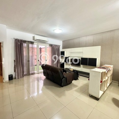 Rumah di Pondok Pinang, Dekat Stasiun, 3 KM, LT 260m2m² Bangunan 230m2m² Rumah di Pondok Pinang, Dekat Stasiun, 3 KM, LT 260m2m² Bangunan 230m2m²