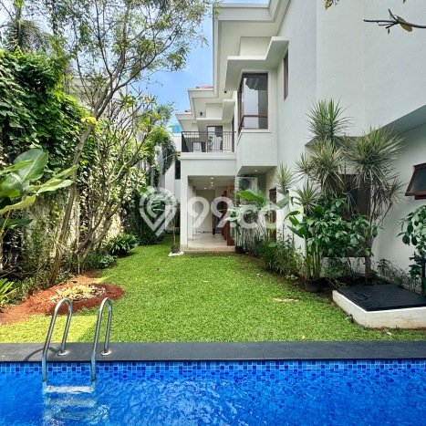 Rumah Kondisi Baik Disewakan di Kemang, Jakarta Selatan LT 500m2, LB 480m2 Rumah Kondisi Baik Disewakan di Kemang, Jakarta Selatan LT 500m2, LB 480m2