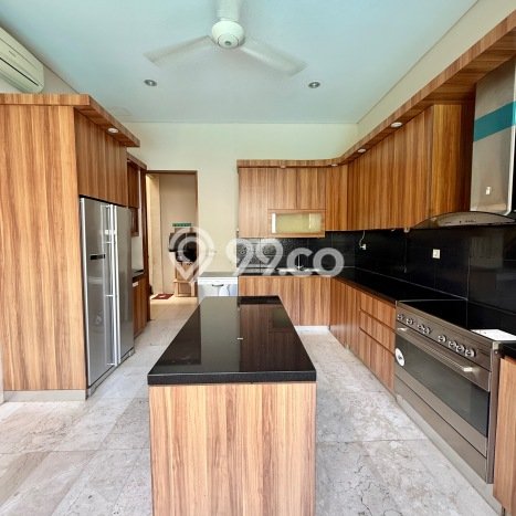 PRIME PROPERTY! Rumah area , 5 KM, Area Elite, LT 500m2m² LB 450m2m² PRIME PROPERTY! Rumah area , 5 KM, Area Elite, LT 500m2m² LB 450m2m²