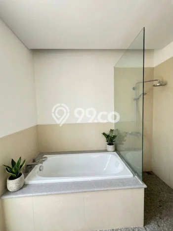 Rumah Kontrakan Jakarta Selatan LT 234m2 LB 279m2 Area Kemang Rumah Kontrakan Jakarta Selatan LT 234m2 LB 279m2 Area Kemang