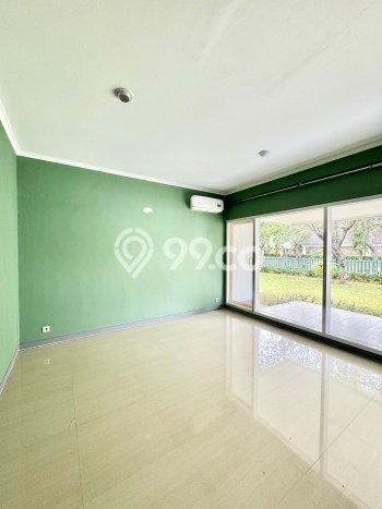 Disewakan! Rumah 5 Kamar Tidur &
4 Kamar Mandi di Pejaten, Jakarta Selatan Disewakan! Rumah 5 Kamar Tidur &
4 Kamar Mandi di Pejaten, Jakarta Selatan